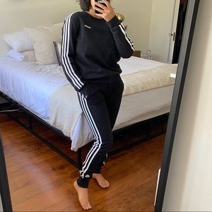Adidas Sweatsuit